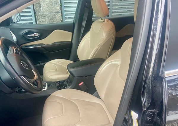 Jeep Cherokee cena 79000 przebieg: 148000, rok produkcji 2016 z Warszawa małe 277